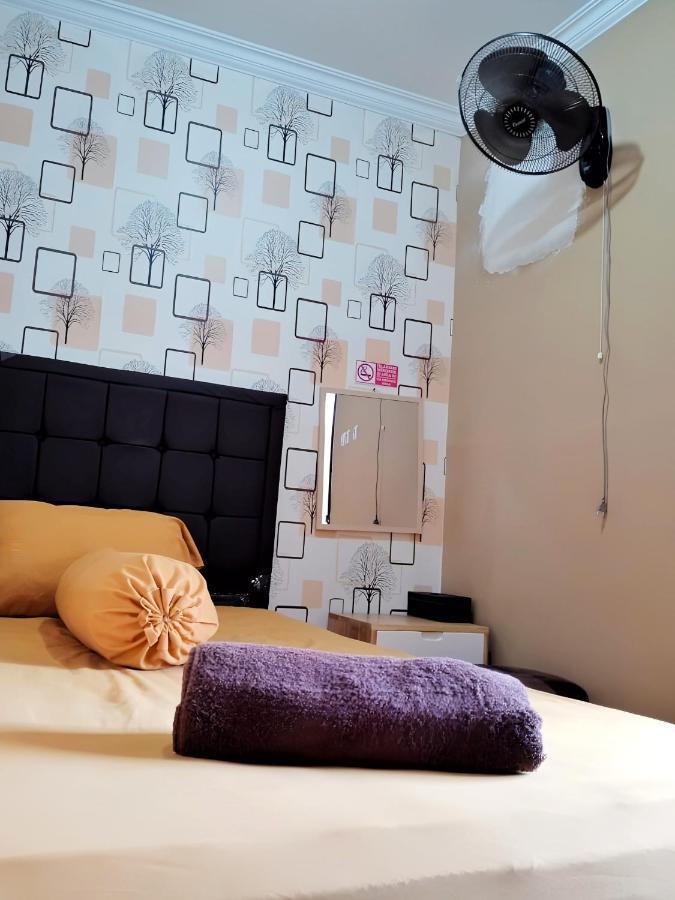 De Patuk Homestay Джокьякарта Экстерьер фото