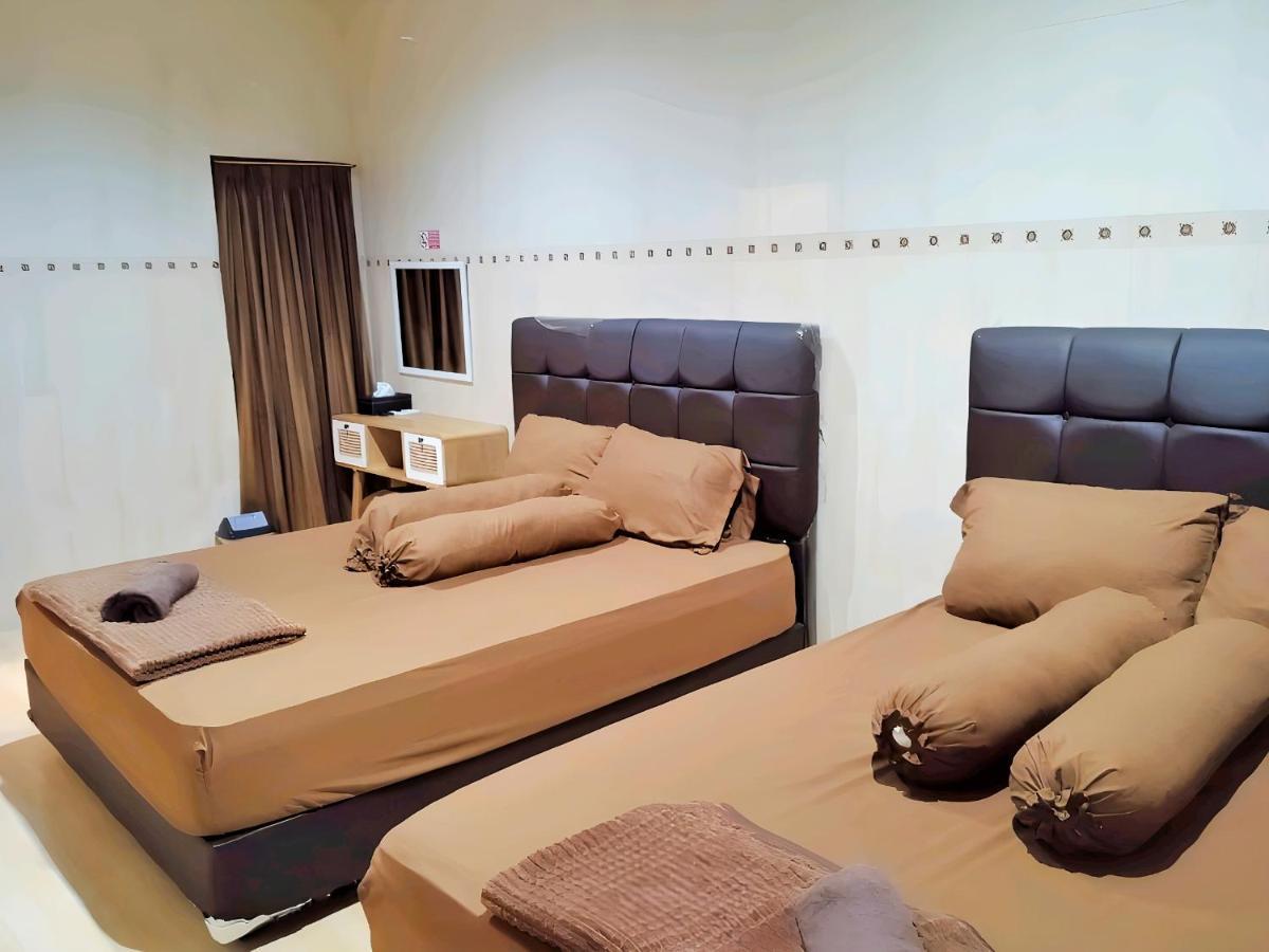 De Patuk Homestay Джокьякарта Экстерьер фото